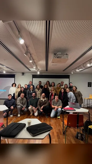 Post do Instagram: A 2ª turma da Imersão IA para Negócios, em fotos.
